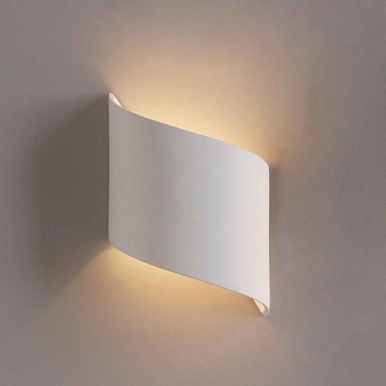 Contemporary Ribbon Wall Sconce